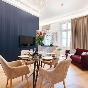 Dandelion - Loftaffair Apartment